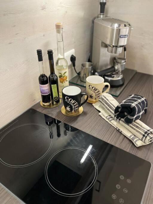 Fewo 20 - Appartement Im Rottalblick - Youngmodern Wohnen Mit Bademantelgang Zur Therme, Tv, Balkon Und Persoenlichem Gaesteempfang Von Astarte Estate Bad Griesbach  Luaran gambar
